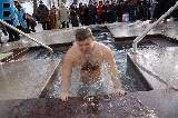 Православные Харькова празднуют Крещение