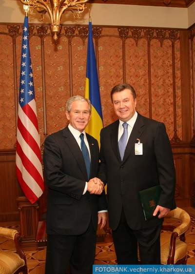 Встреча Виктора Януковича и  Джорджа Буша